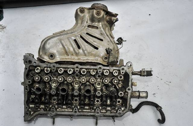 KARTİN TİCARET TOYOTA PRİUS ÇIKMA YEDEK PARÇA MANİFOLT SİLİNDİR KAPAĞI_7C1